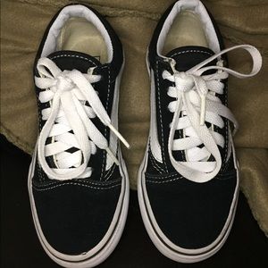 Black/ White Vans